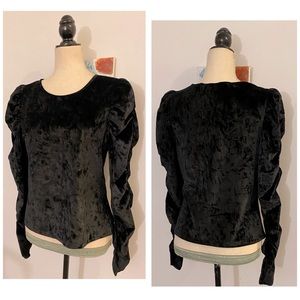 NWT Marc New York Long Sleeves Top size Medium